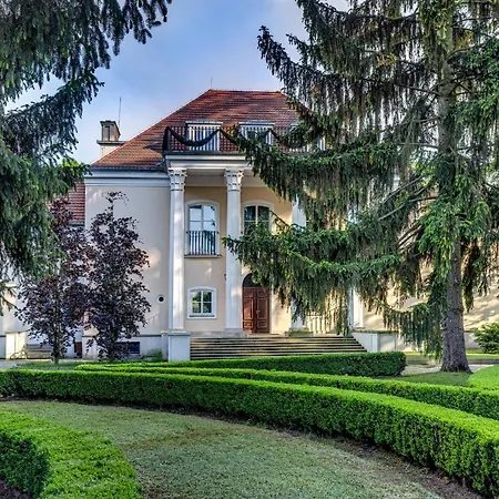 Hotel Palac W Smoszewie